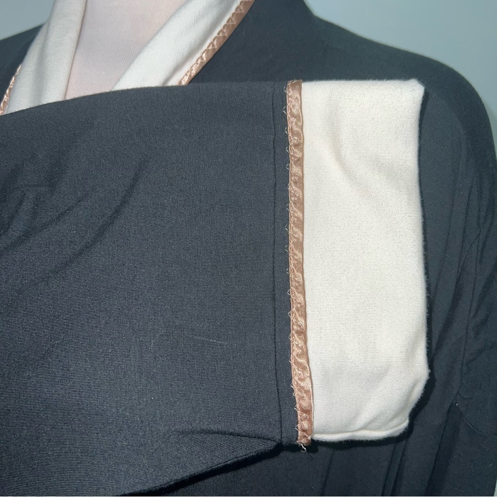 Soma Luxe Black and Cream Lined Long Robe Tie Waist Contrast Trim Women’s L/XL - Picture 6 of 10